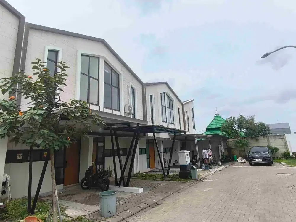 Disewakan 3 kamar tidur cluster Wimbledon sport city.