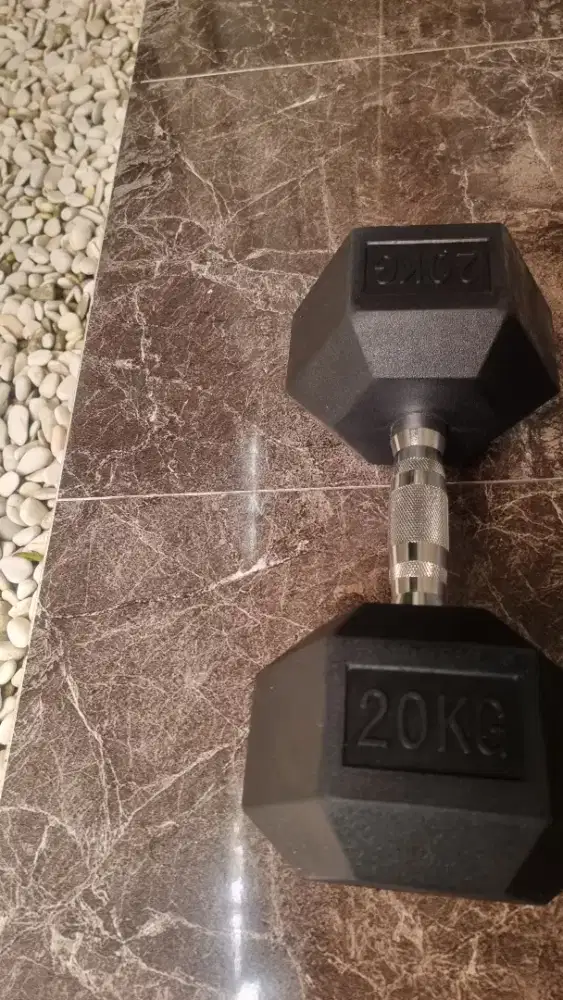 Dumbel berat 20 kilo