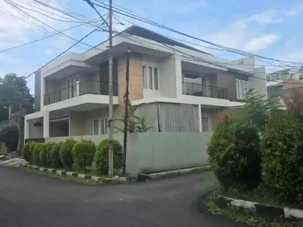 Rumah Mewah Harga Terbaik di Turangga Bandung Dekat TSM