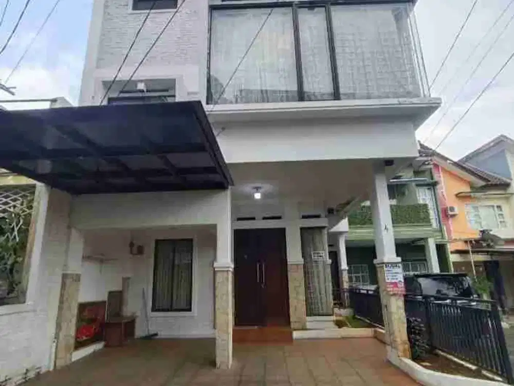 Rumah Siap Huni di dekat Perumahan elit di Villa Cinere Mas
