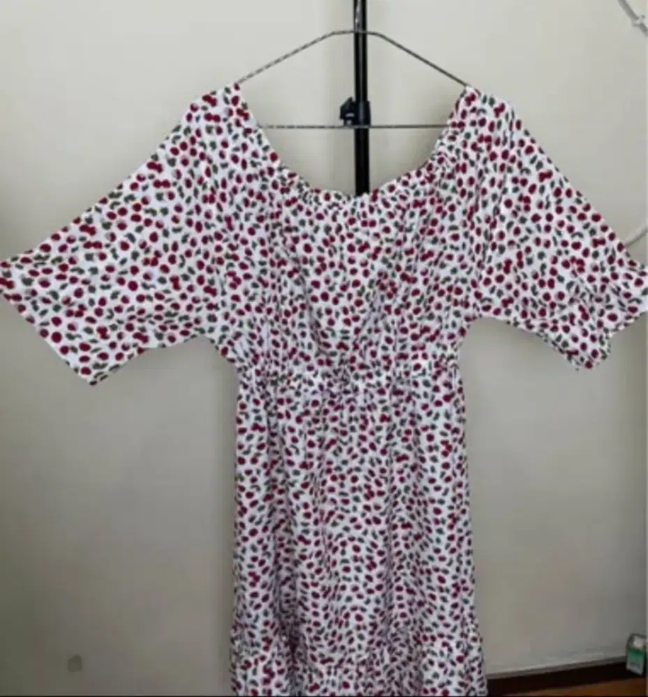 Dress Motif Wanita