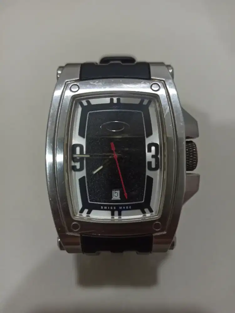 Oakley warrant lengkap dus