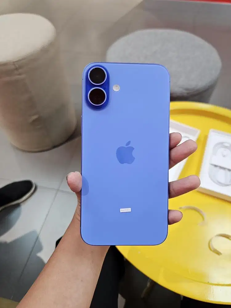 IPHONE 16 BASI ULTRAMARINE
