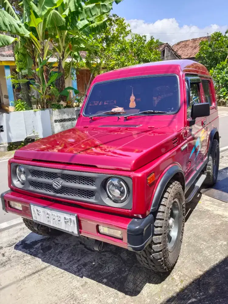 Suzuki katana GX tahun 1995 warna merah istimewa