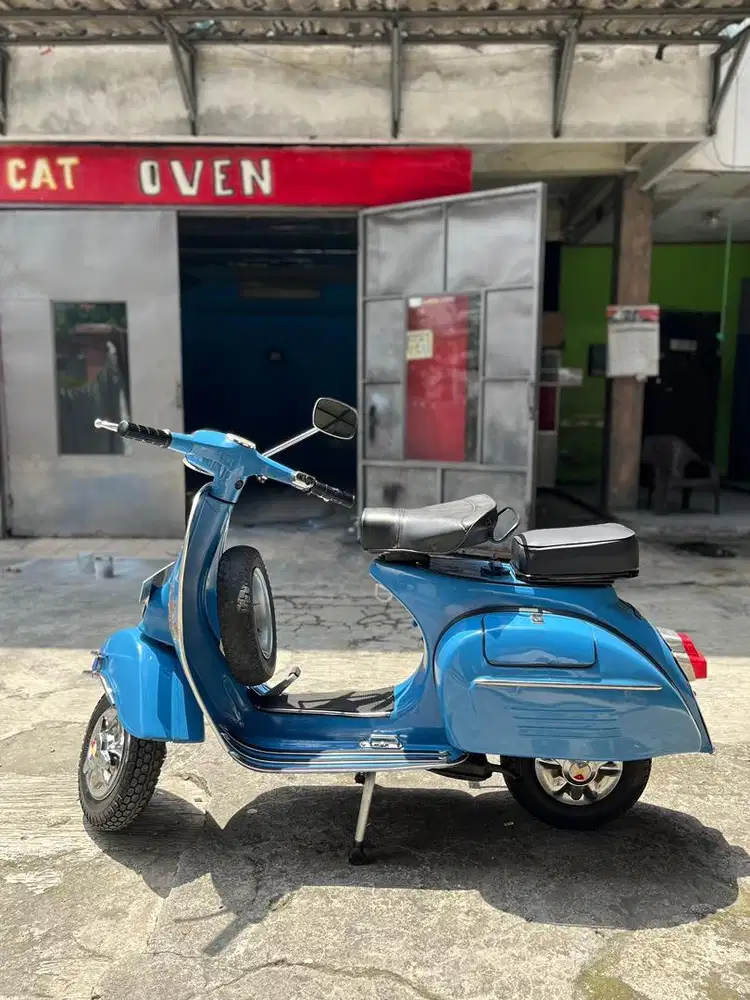 Vespa super tahun 1976