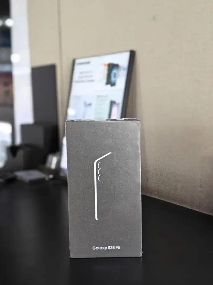 SAMSUNG S25 FE RAM 8/256 GARANSI RESMI SEIN