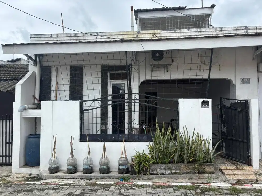 Jual Cepat Rumah 2 Lantai Semi Furnished