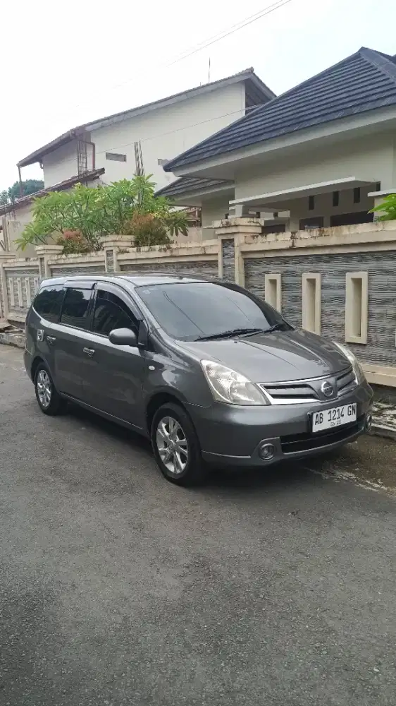 Grand Livina 2013 AB asli