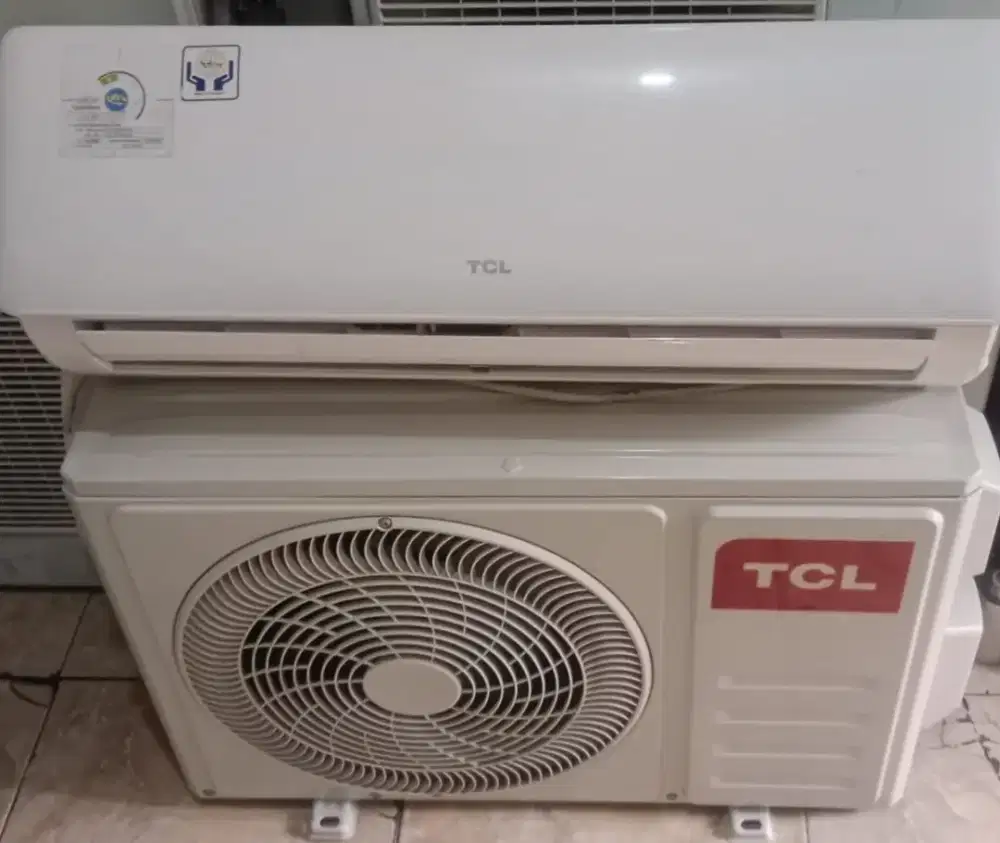 Jual beli AC bekas plus pemasangan