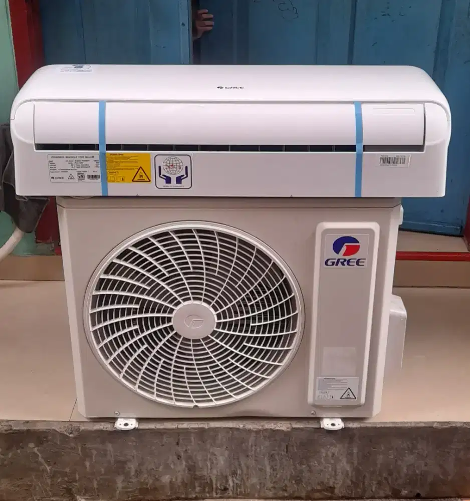 Jual ac gree 1.5 pk R32 terbaru 5 bln pakek masih gres mulus ori ful