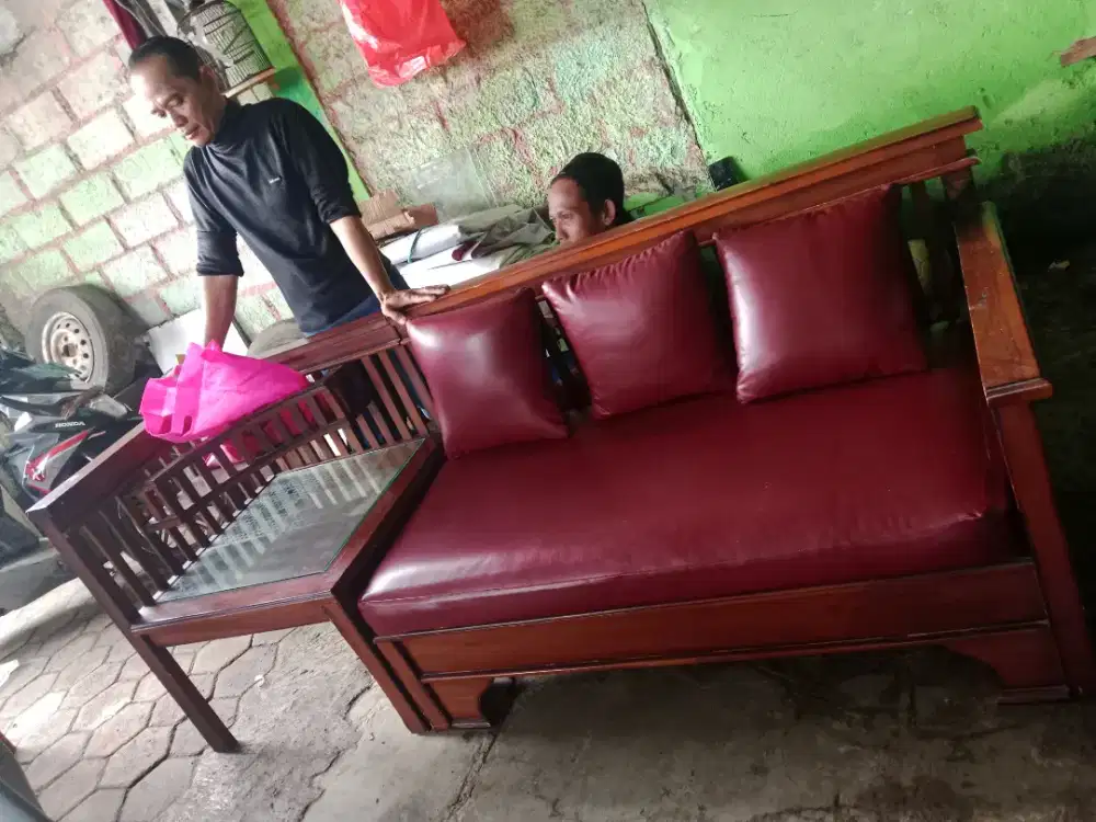 Sofa jati tua Jawa Timur + busa