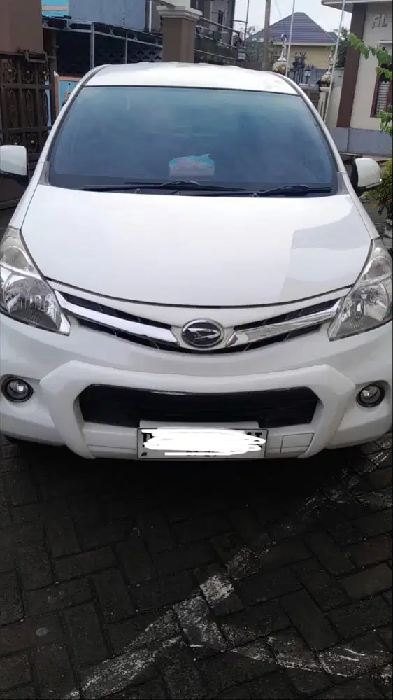 Daihatsu Xenia Matic 2012