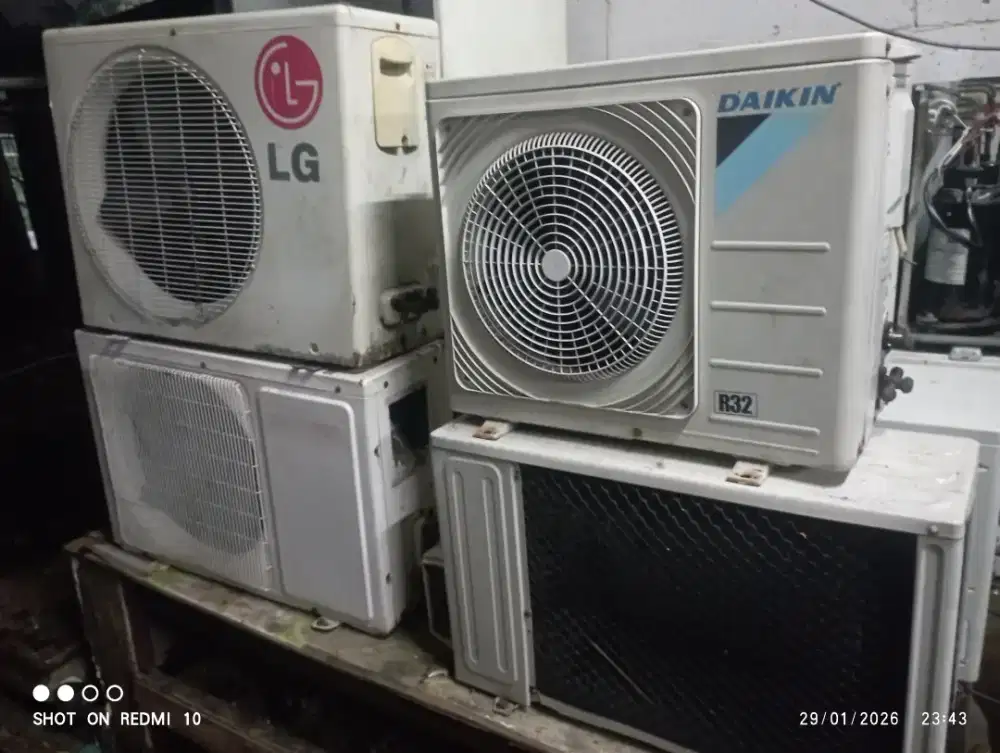 AC second 1pk outdor indor Daikin LG
