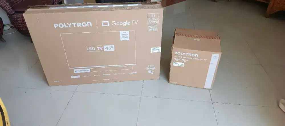 Google TV Polytron 43 inc include speker and soundbar Likenew
