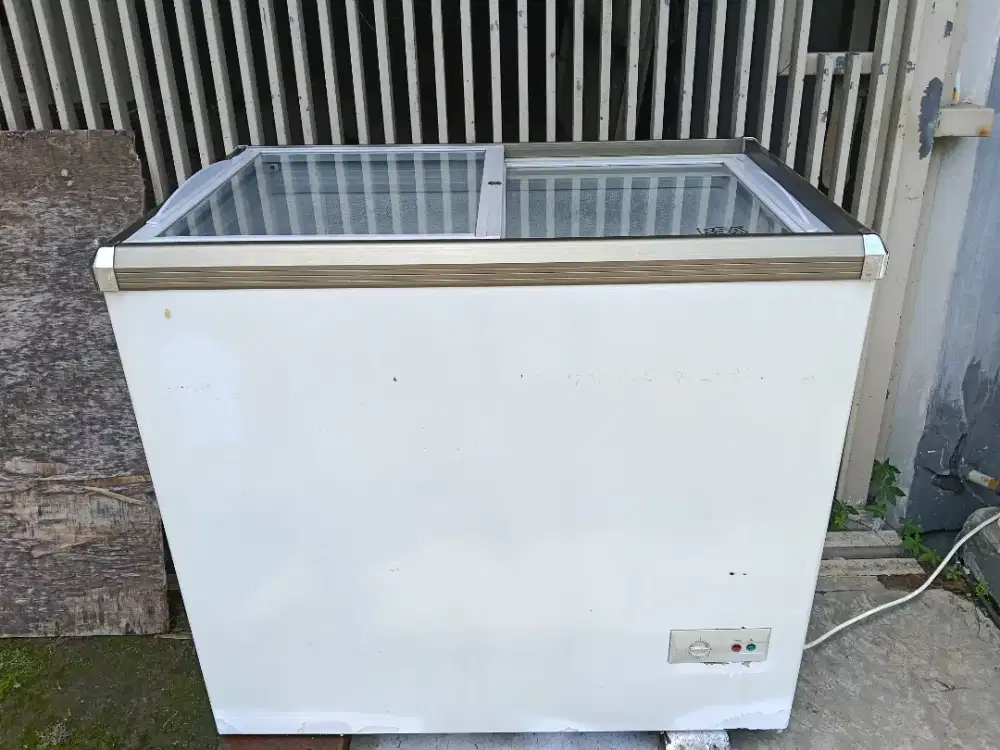 Freezer sliding glass RSA 200 liter ORI segel beku normal