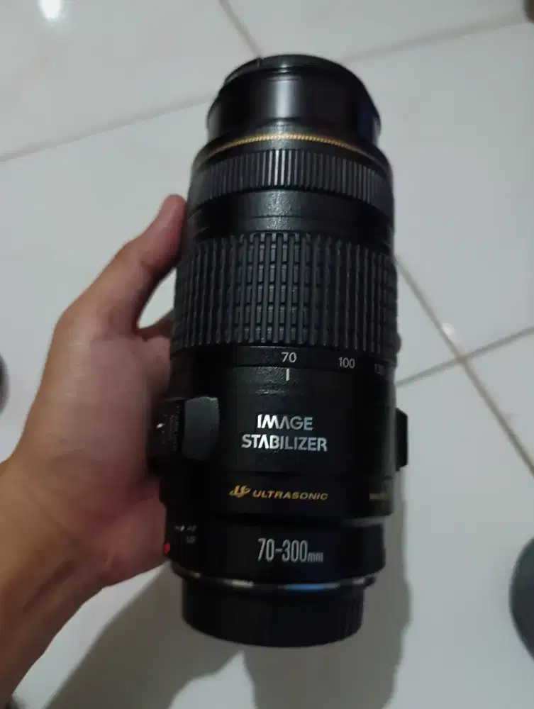 LENSA CANON F4 70-300 (autofokus semi rusak)