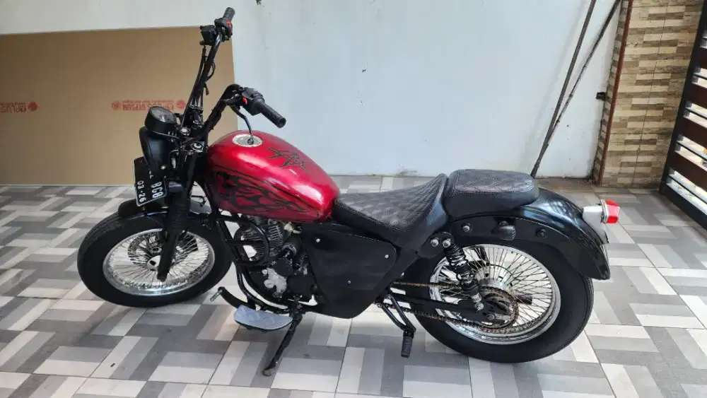 Yamaha Scorpio 2011 Custom Bobber