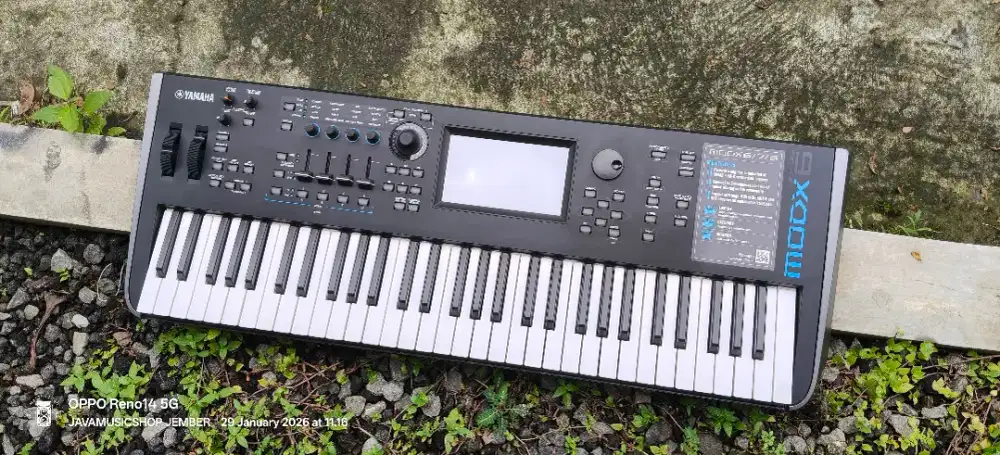YAMAHA MODX6 istimewa