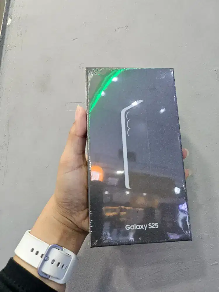 READY STOK TERBATAS SAMSUNG S25 5G 12/256