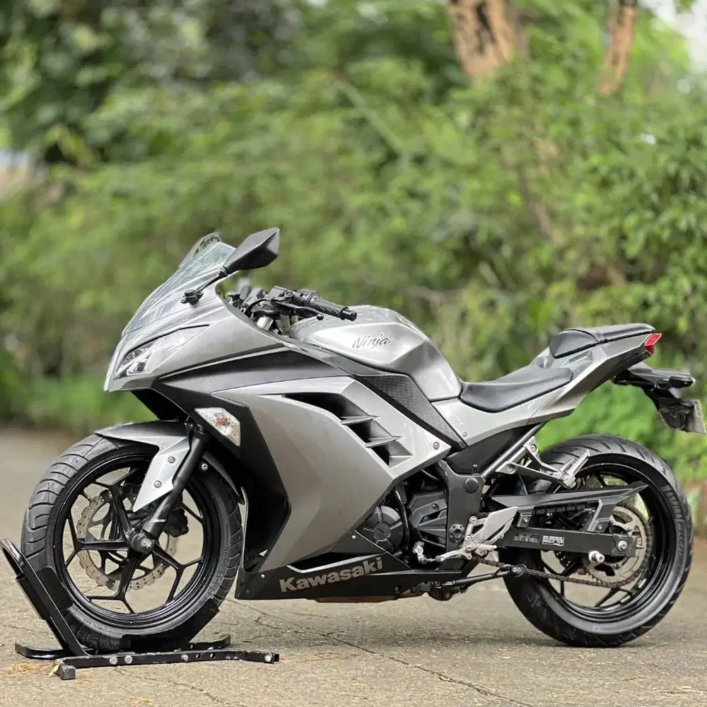 KAWASAKI NINJA 250 FI OLD 2014 GREY KM LOW PAJAK PANJANG NO MINUS