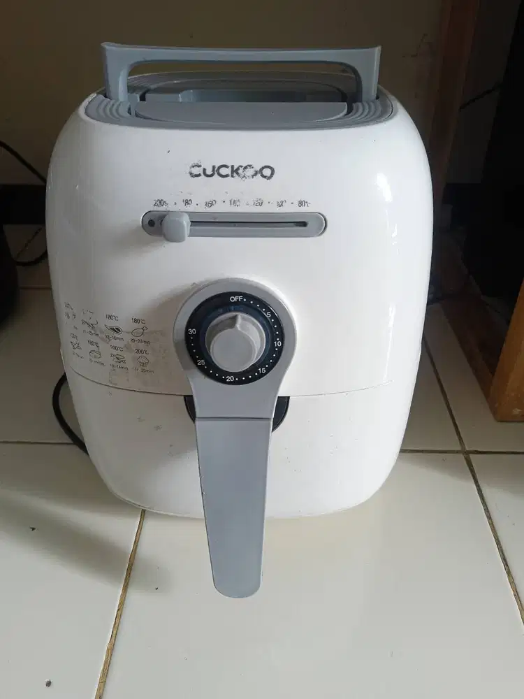 Jual air fryer kondisi berfungsi normal