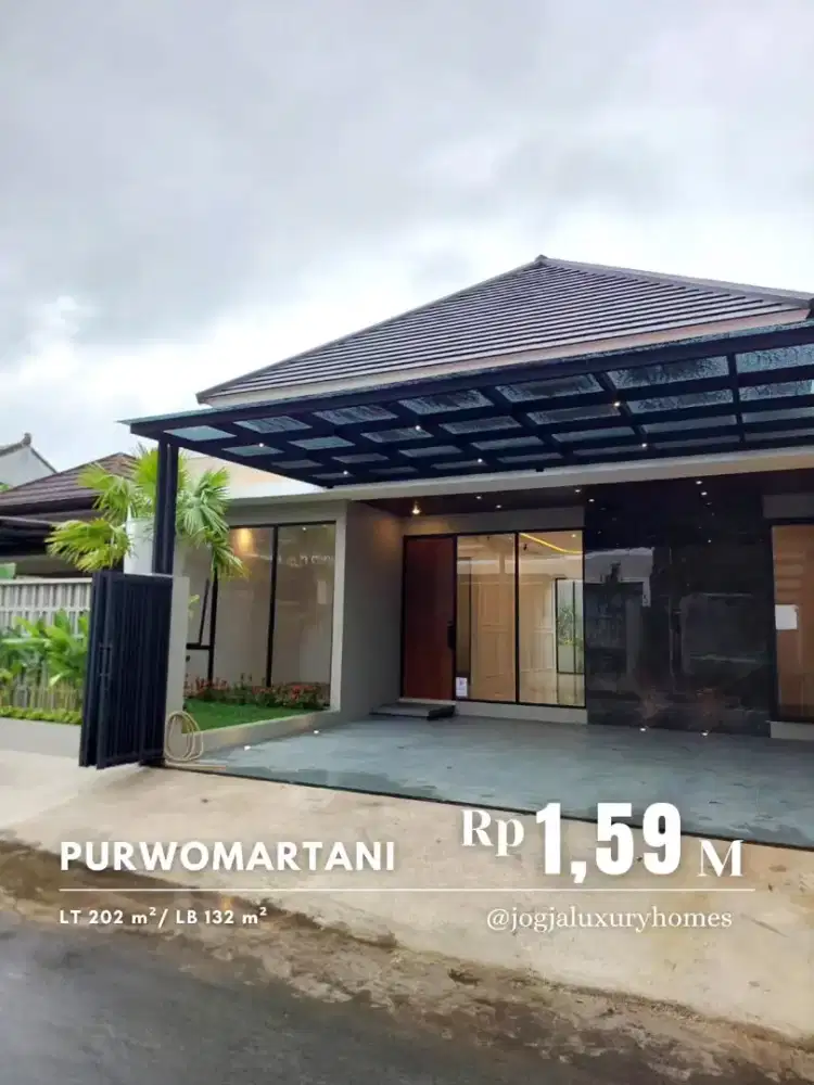 Dijual Rumah Luas Desain Manis di Purwomartani