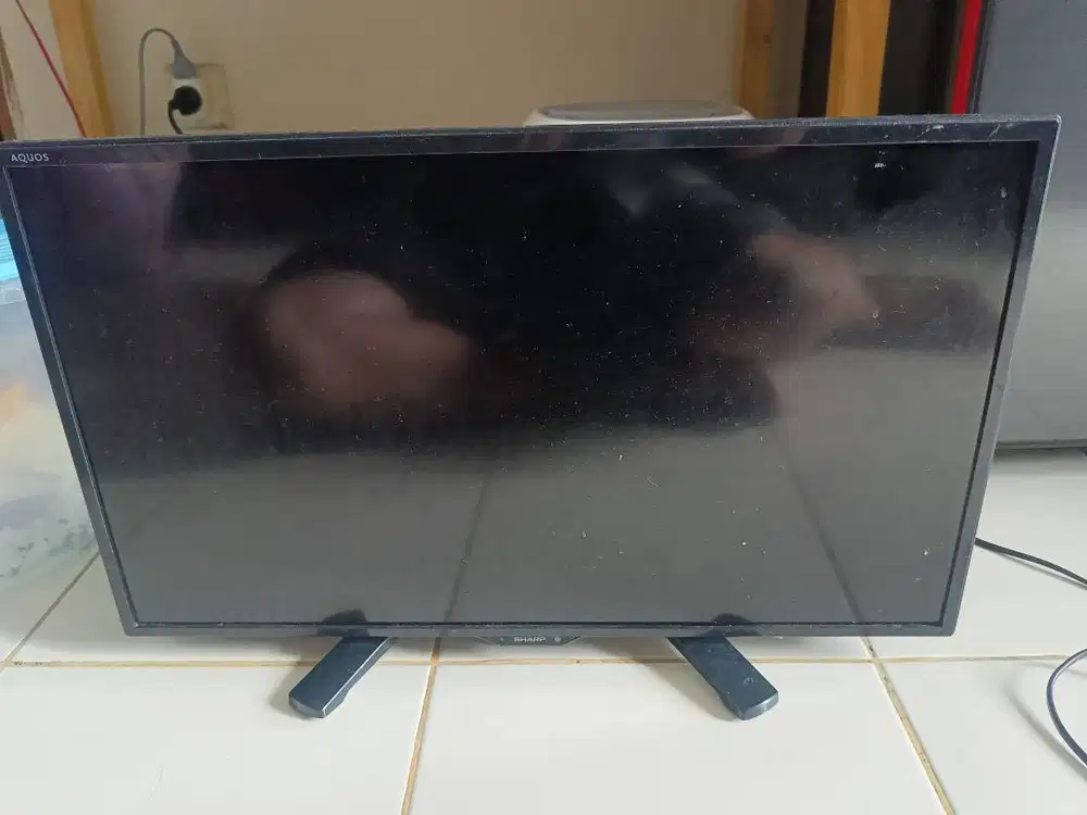 Di jual tv sharp 25 inch