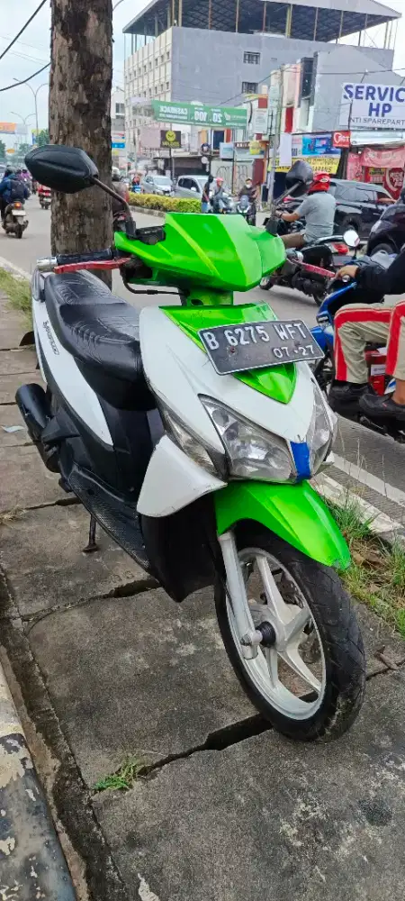 Honda vario cw 2011 harga net