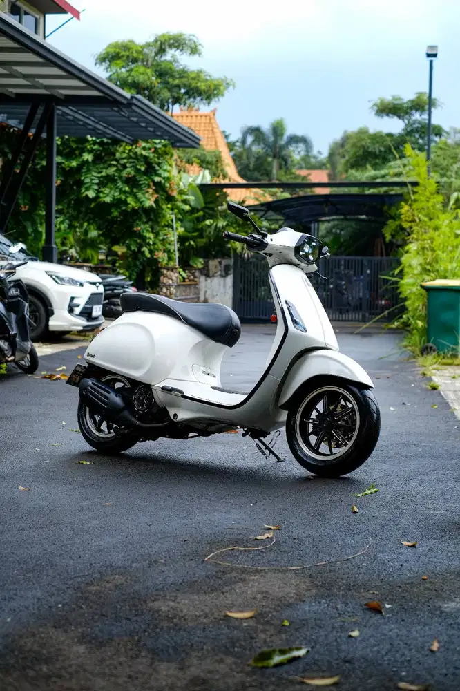 JUAL VESPA MATIC BEKAS/SECOND  SPRINT 150 2018 MURAH BERGARANSI