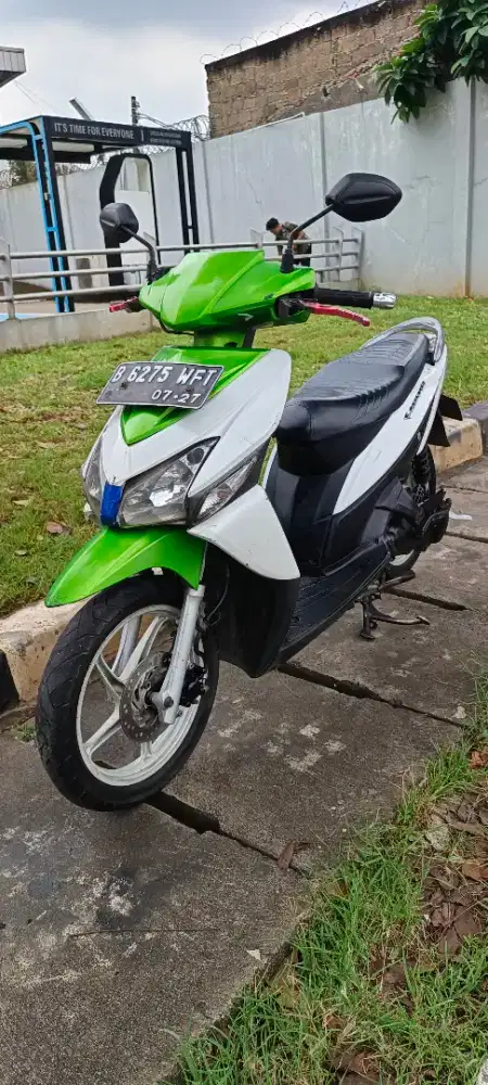 Honda vario cw 2011 harga net