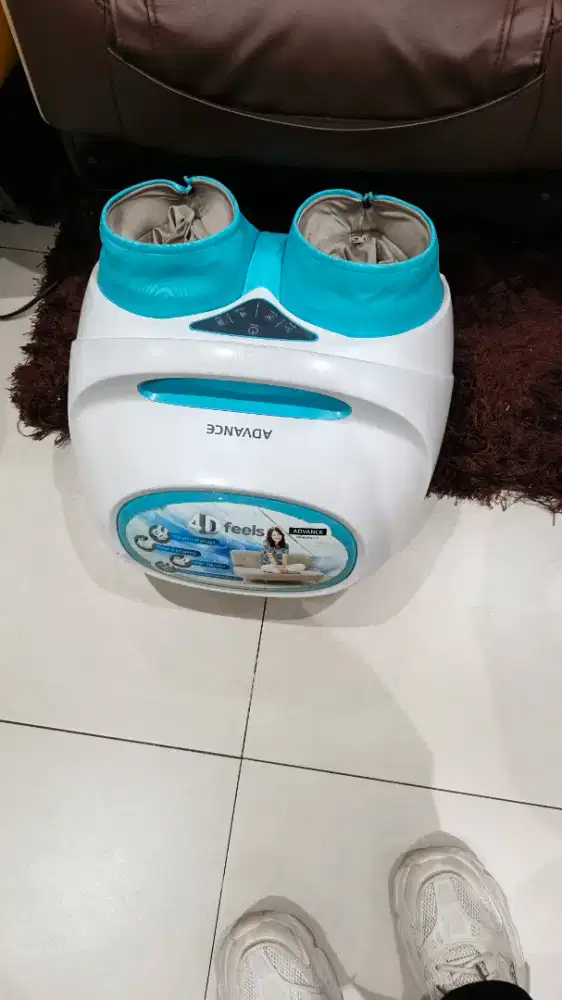 Alat pijat kaki advance
