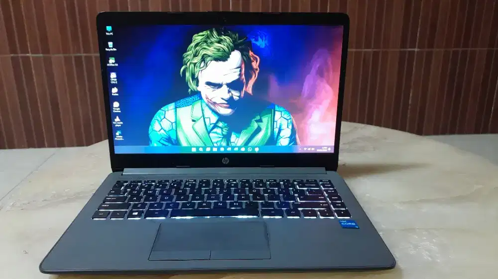 Laptop HP240 G8 core i3 Ram 8GB DDR4 ssd nvme 256GB Backlight GEN 11