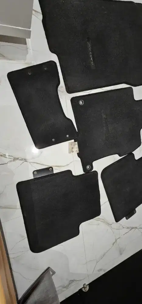 Karpet Original Honda Accord bawaan mobil bludru 1 set depan belakang