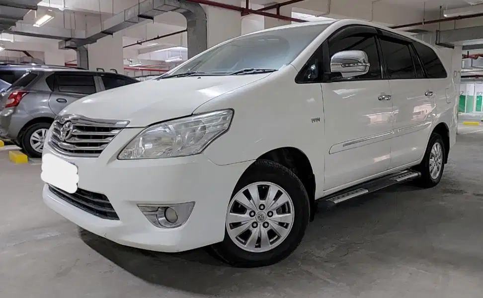 DP MURAH Toyota Kijang Innova 2.0 G Bensin-AT 2013 Putih CFYRB