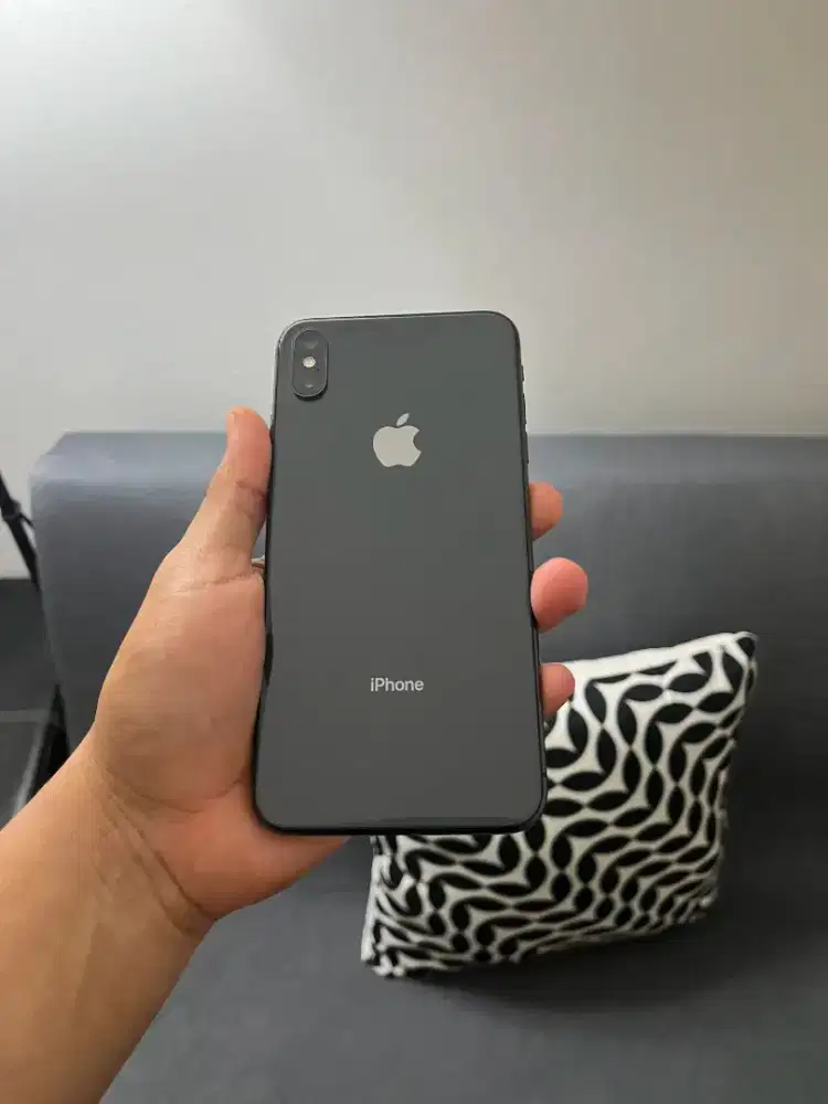 iPhone Xs Max 256gb kondisi lovk lupa password