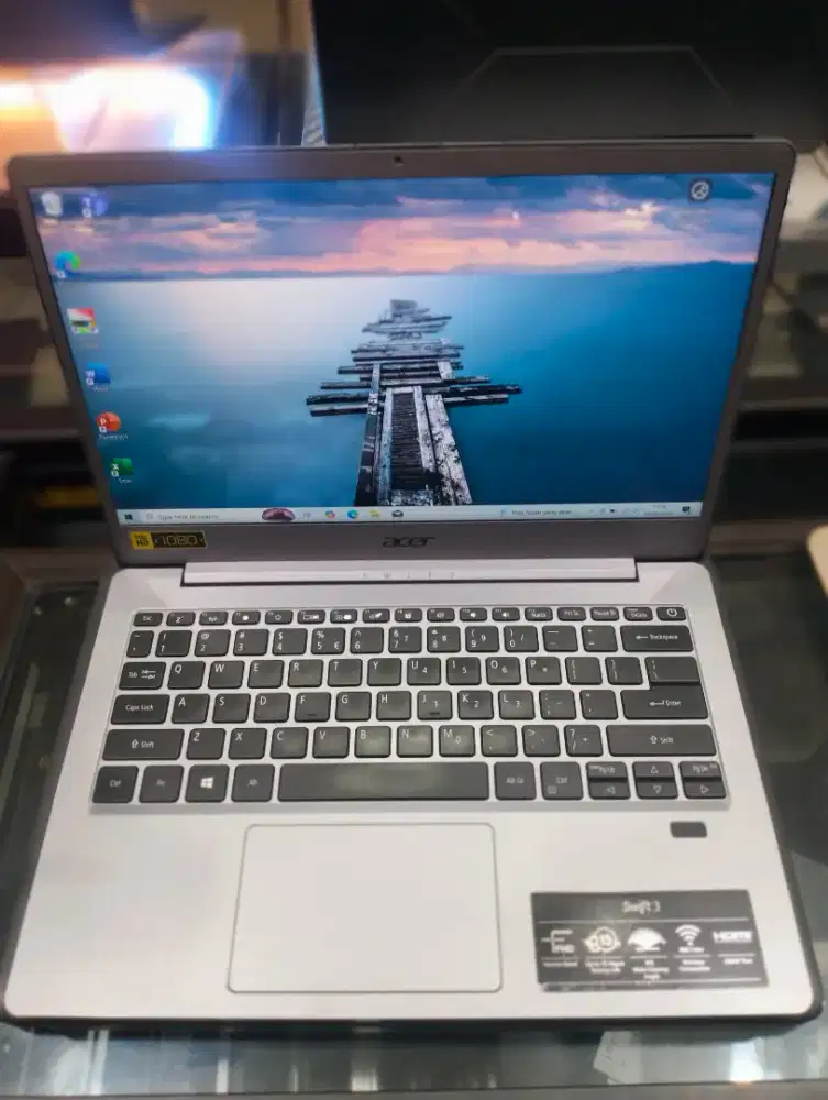 Acer Swift SF314-51 core i5-8250U Ram 8/256