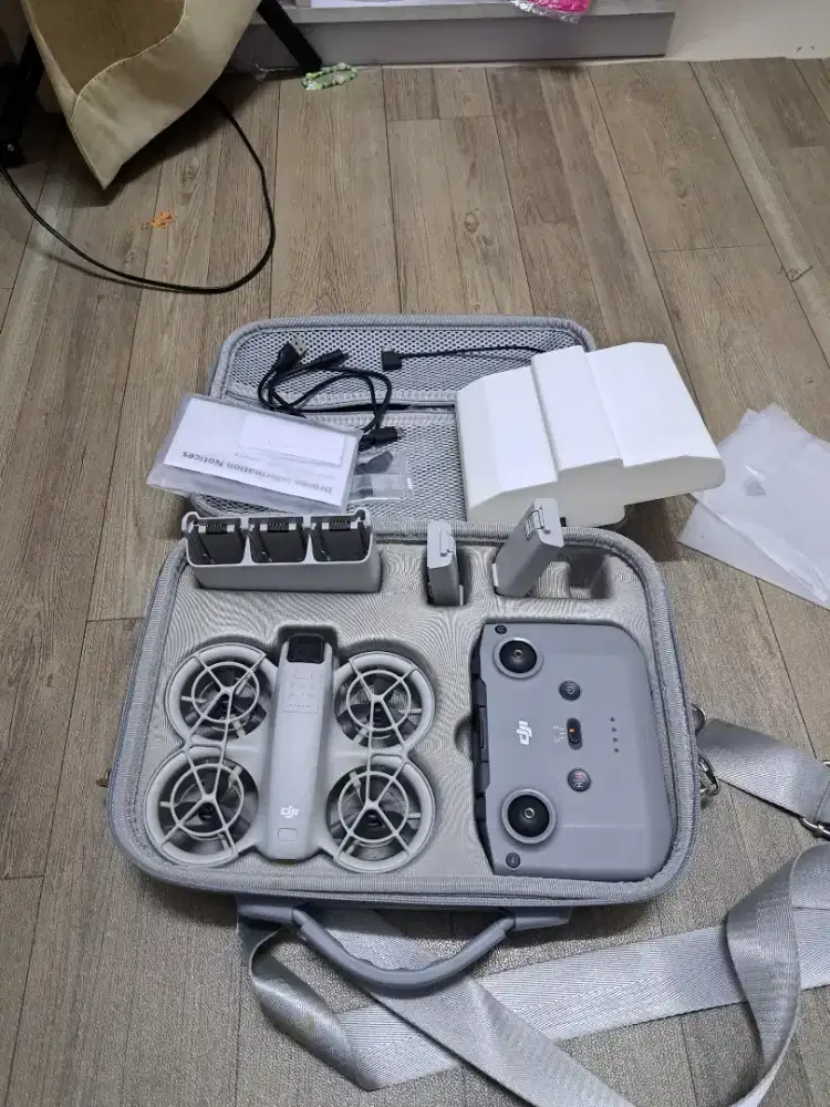 DJI Neo Bonus Tas dan Hardcase