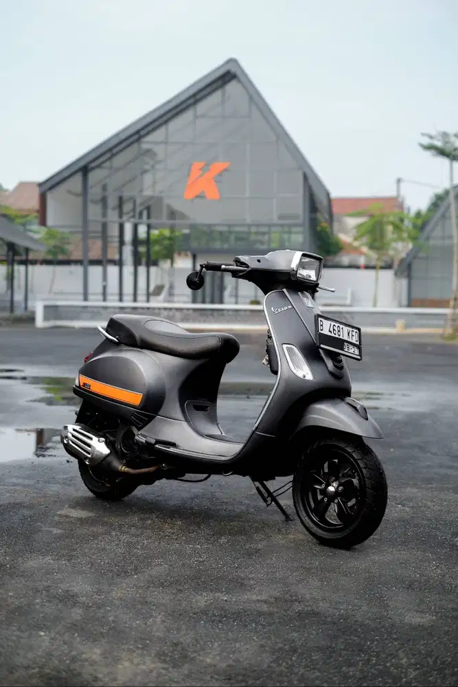 JUAL VESPA MATIC BEKAS/SECONDS 125 IGET 2017 MURAH BERGARANSI