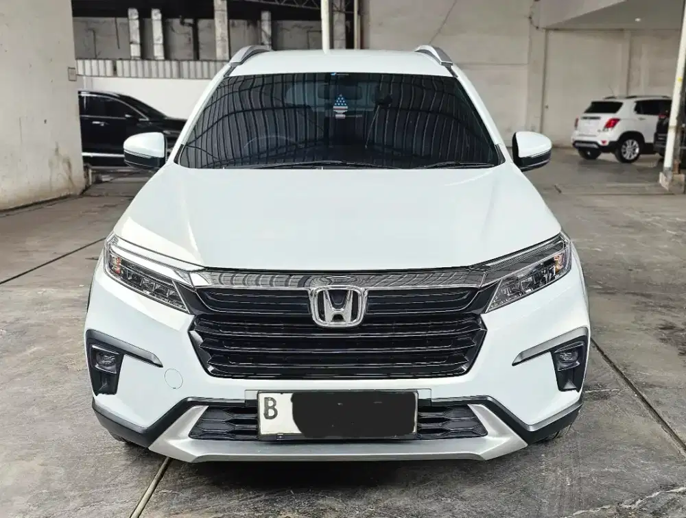 Baru 17rban Km Honda BRV Prestige AT 2023/ 2024 Putih Mulus Gress