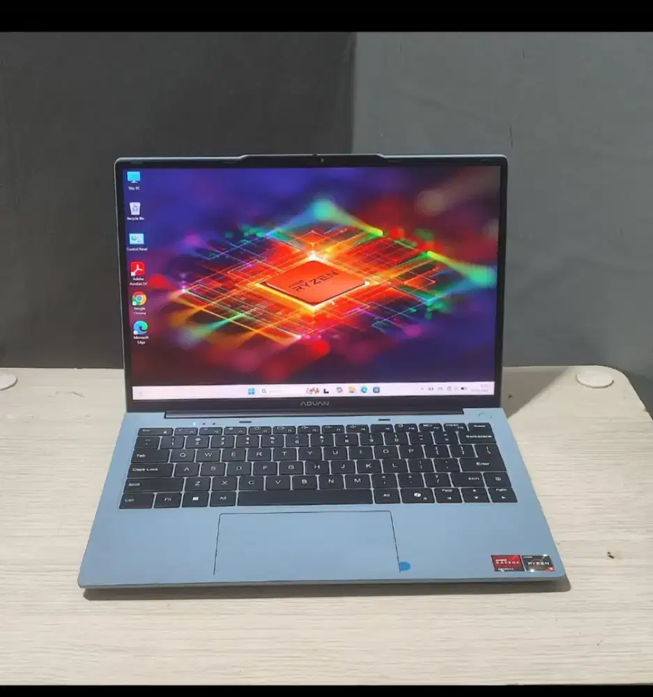 Advan workmate ryzen 5 3500 ram 8gb ssd 256gb like new