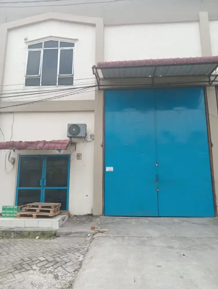 Gudang dan Kantor di pergudangan Avian pekanbaru,