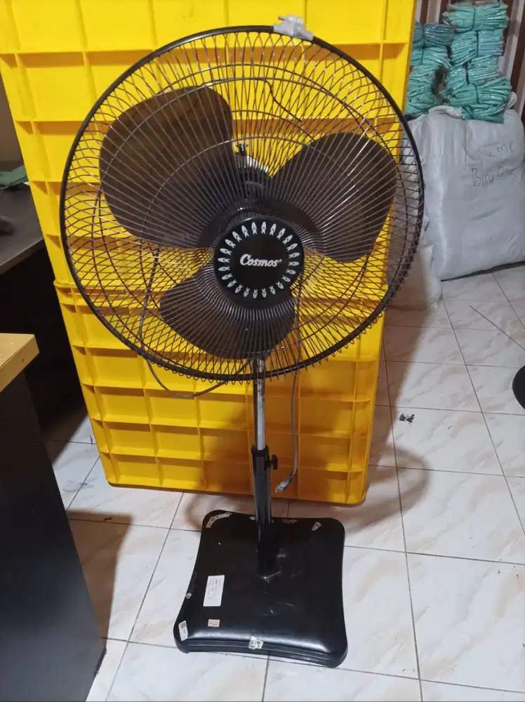 Jual Murah Kipas Angin Berdiri Merk Cosmos 16 Inch