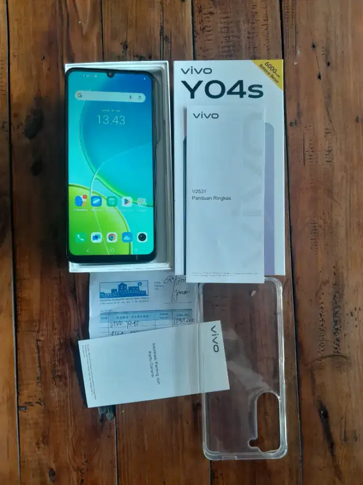 Vivo y04s 4/64gb