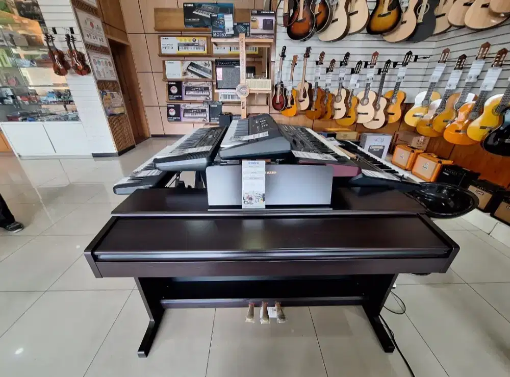 Piano Yamaha YDP 145