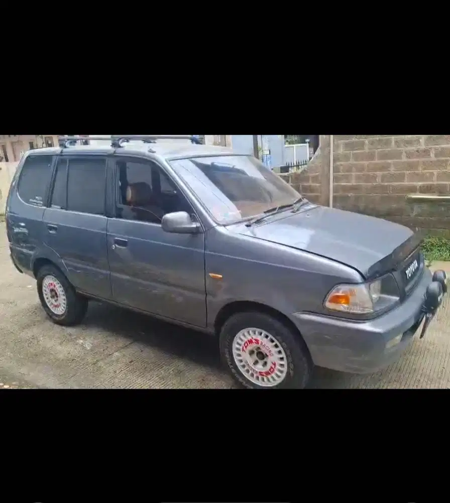 Toyota Kijang 2001 Bensin