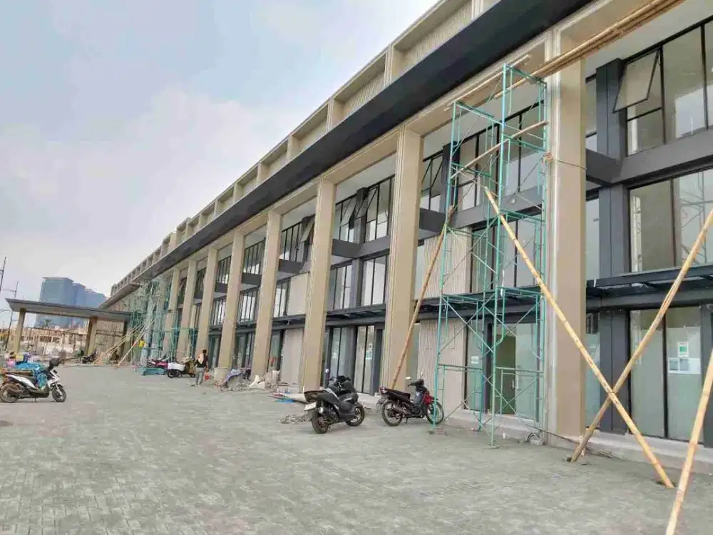 RUKAN 3 LANTAI DI MANHATAN DISTRICT GADING SERPONG TANGERANG