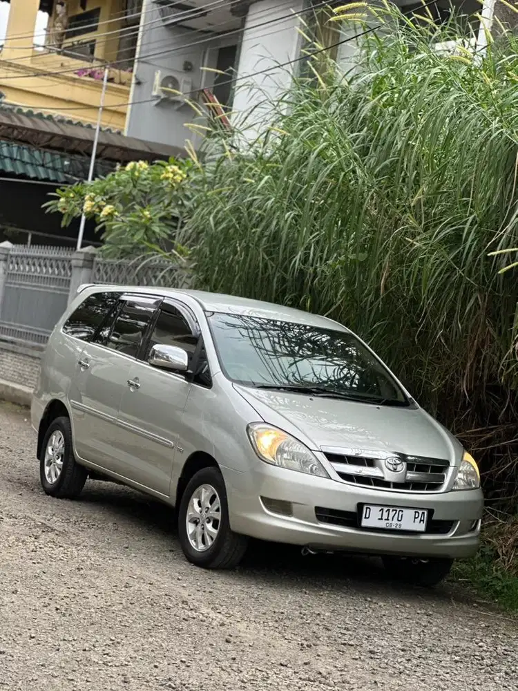 Toyota Kijang Innova V 2.0 Matic 2005/2006 SIAP PAKAI 2004