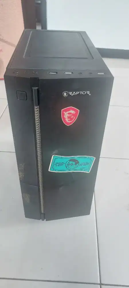 PC RAPTOR + MONITOR LG 16INC