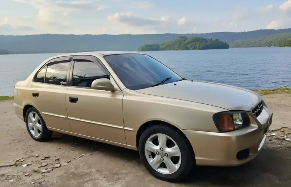 Hyundai accent verna