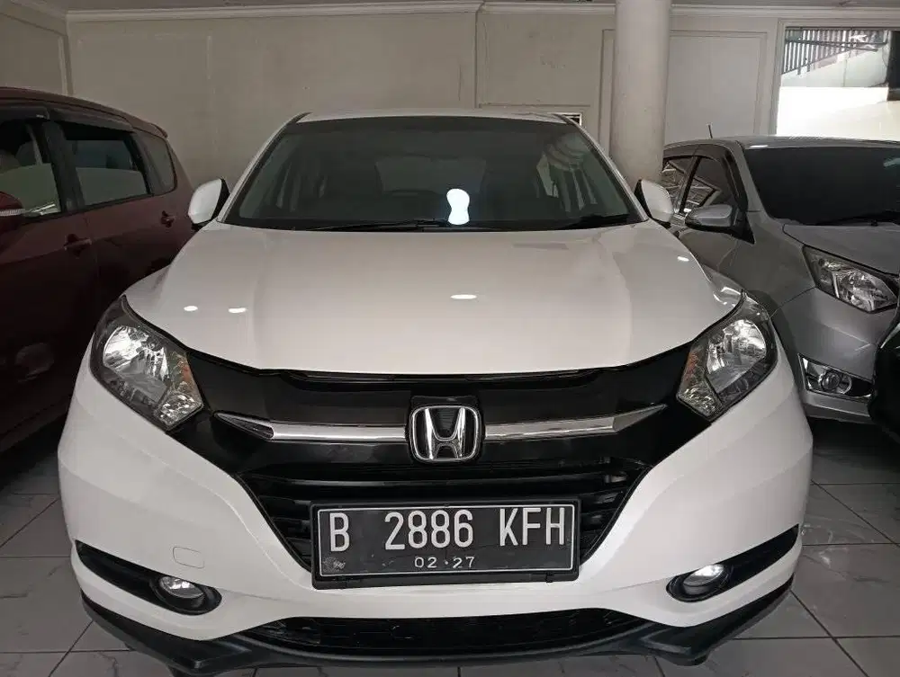 Honda Hrv e at DP 20jtaan tahun 2017